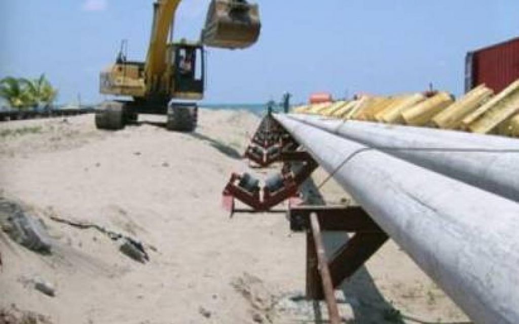 Construcción y tendido de tuberías terminal marítimo dippsa